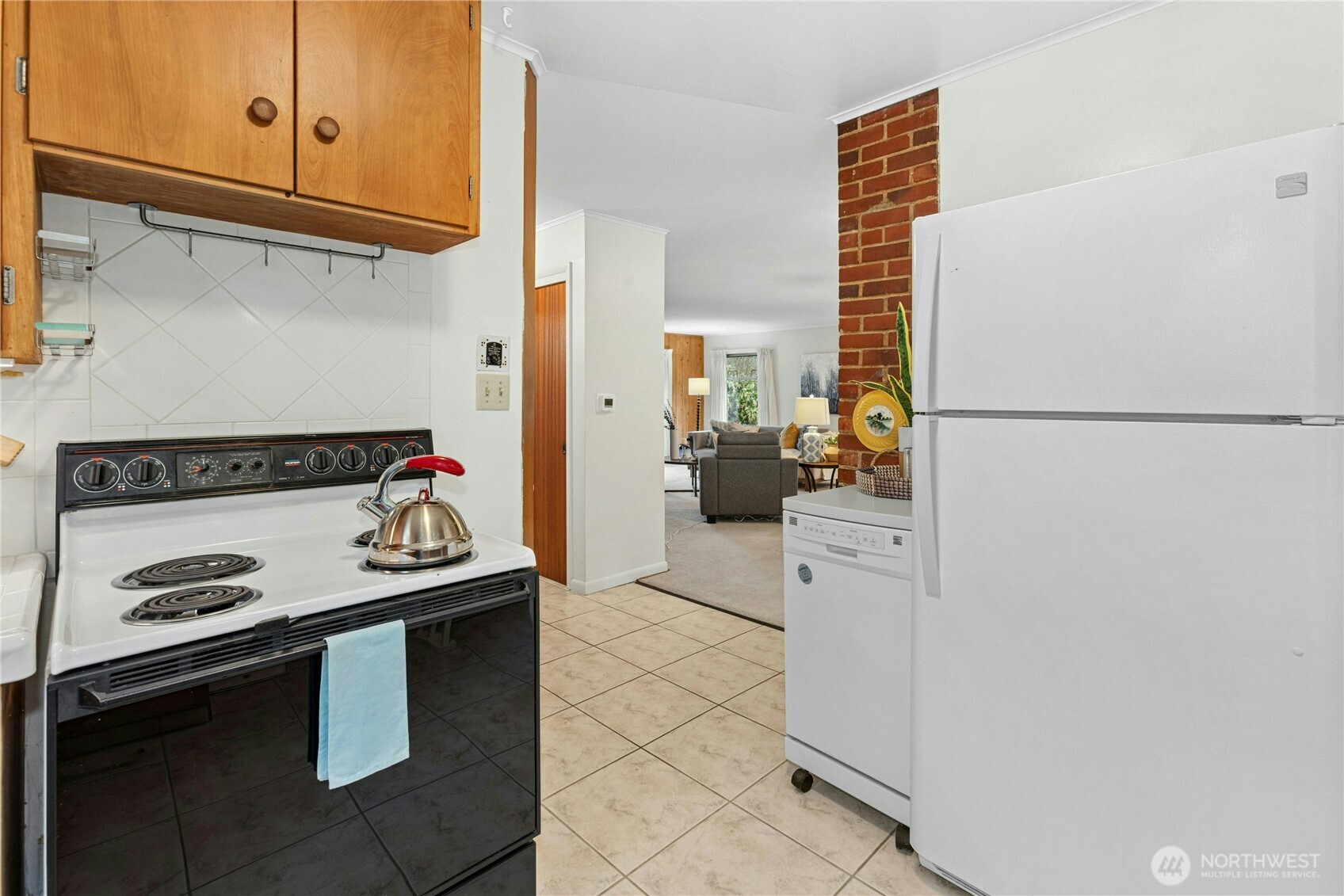 6526 NE 198th Street , Kenmore, WA 98028