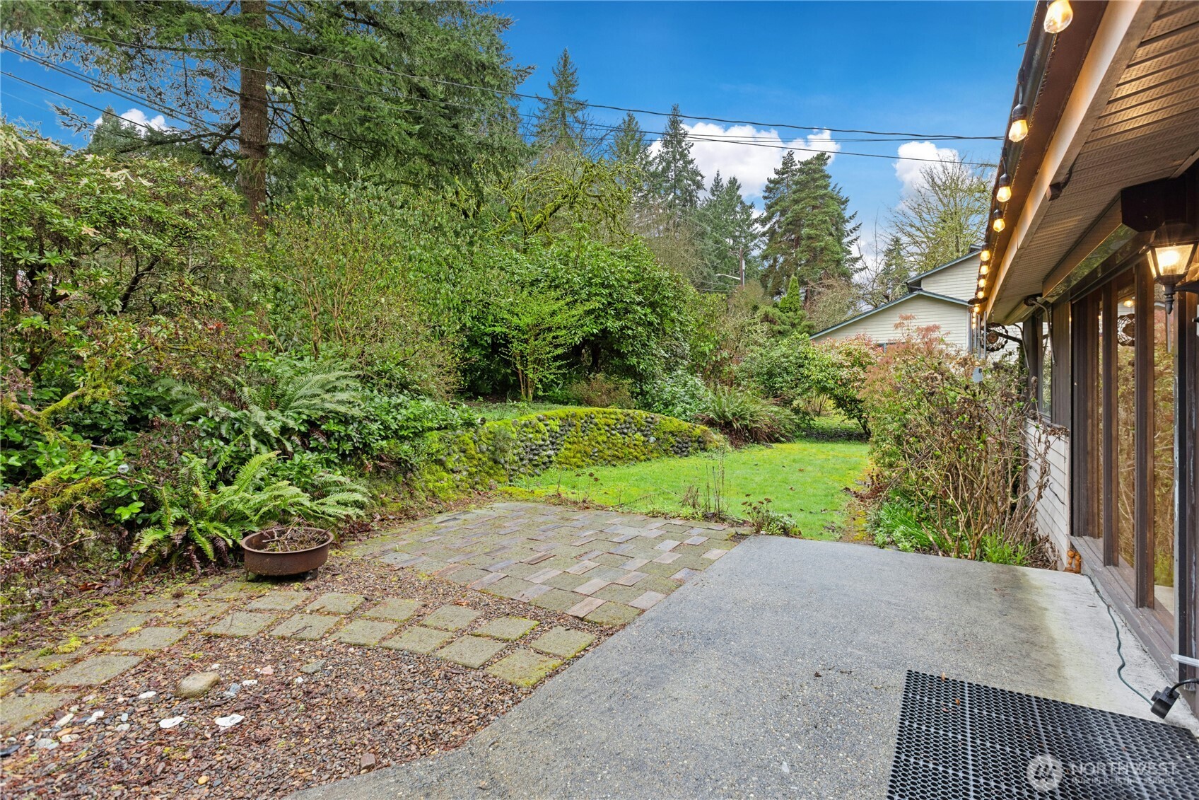 6526 NE 198th Street , Kenmore, WA 98028