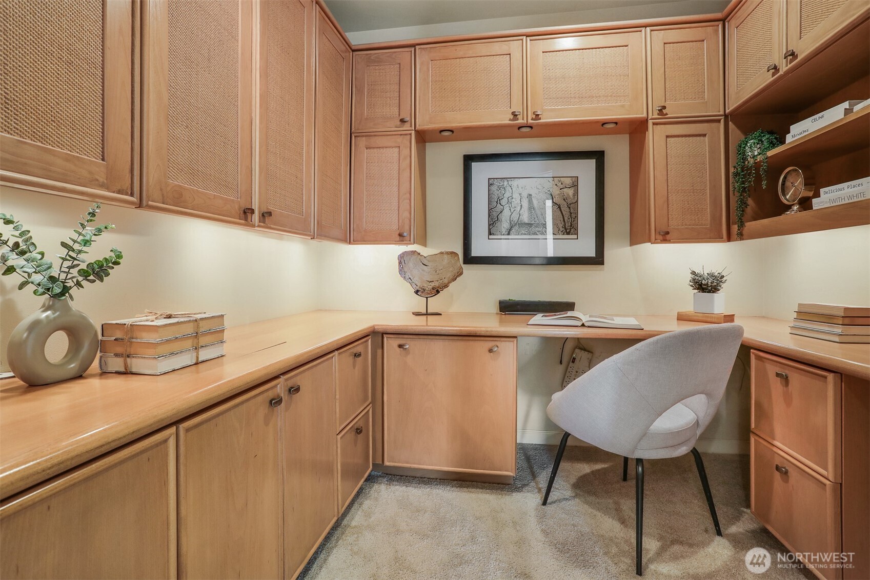 6042 Seaview Avenue NW #404, Seattle, WA 98107