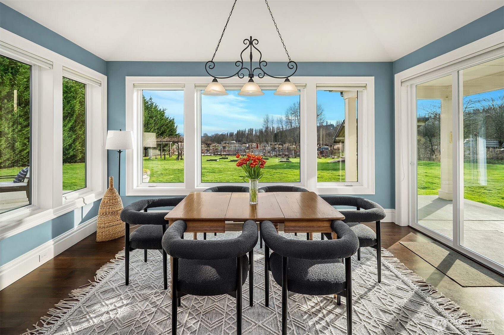 13789 NE 168th Street , Woodinville, WA 98072