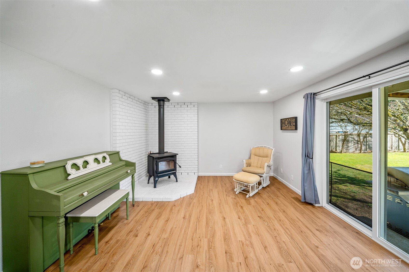 3821 Dandelion Drive SE, Olympia, WA 98501