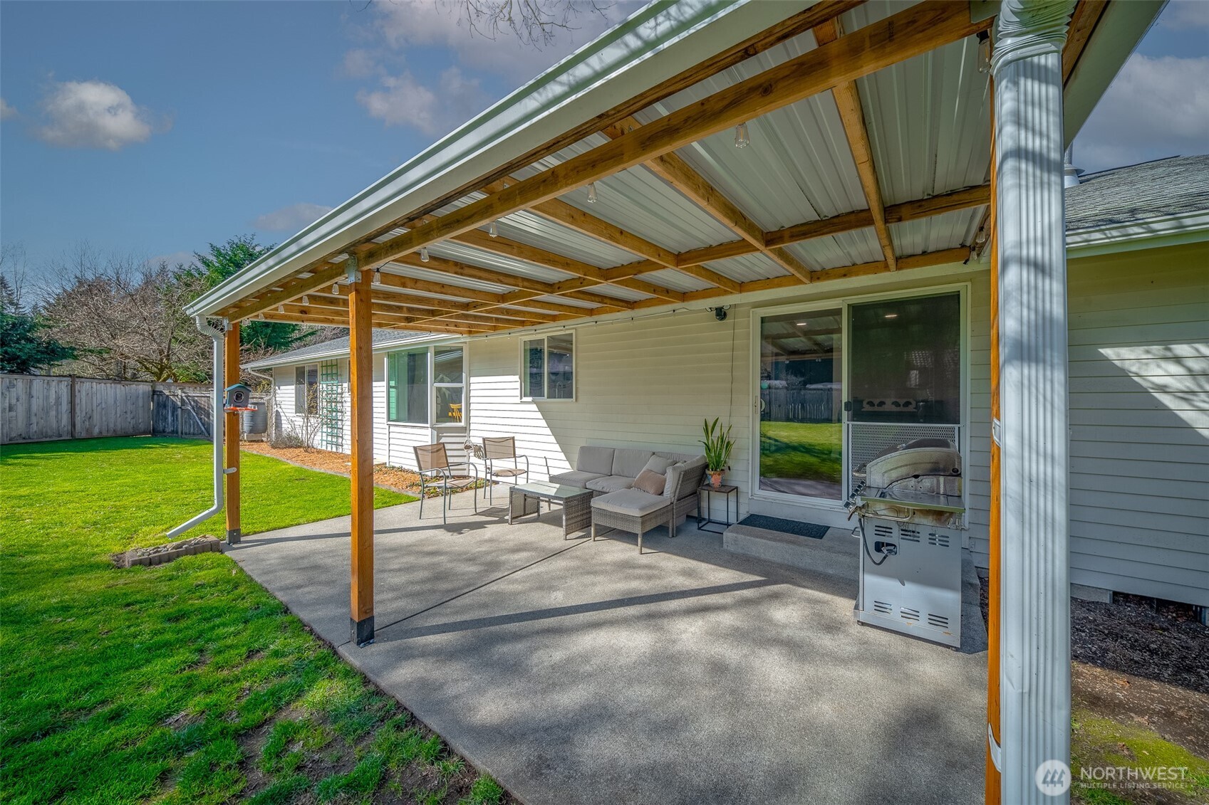 3821 Dandelion Drive SE, Olympia, WA 98501