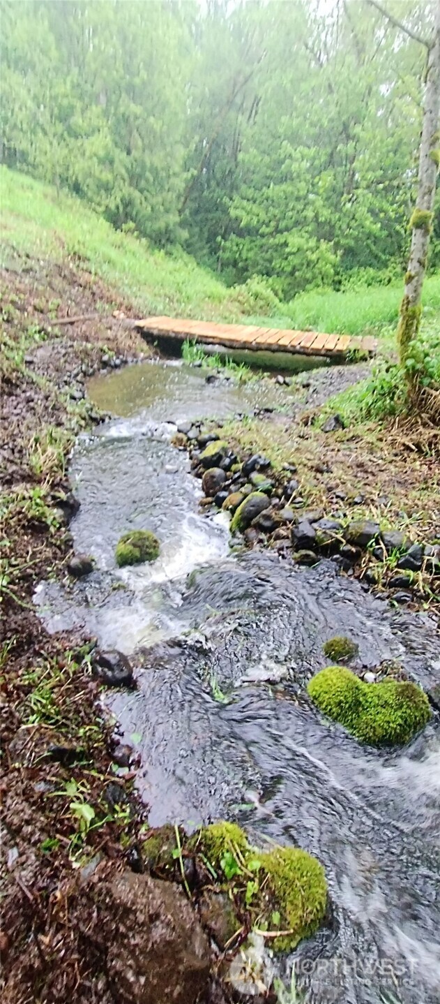 421 Young Road , Mossyrock, WA 98564