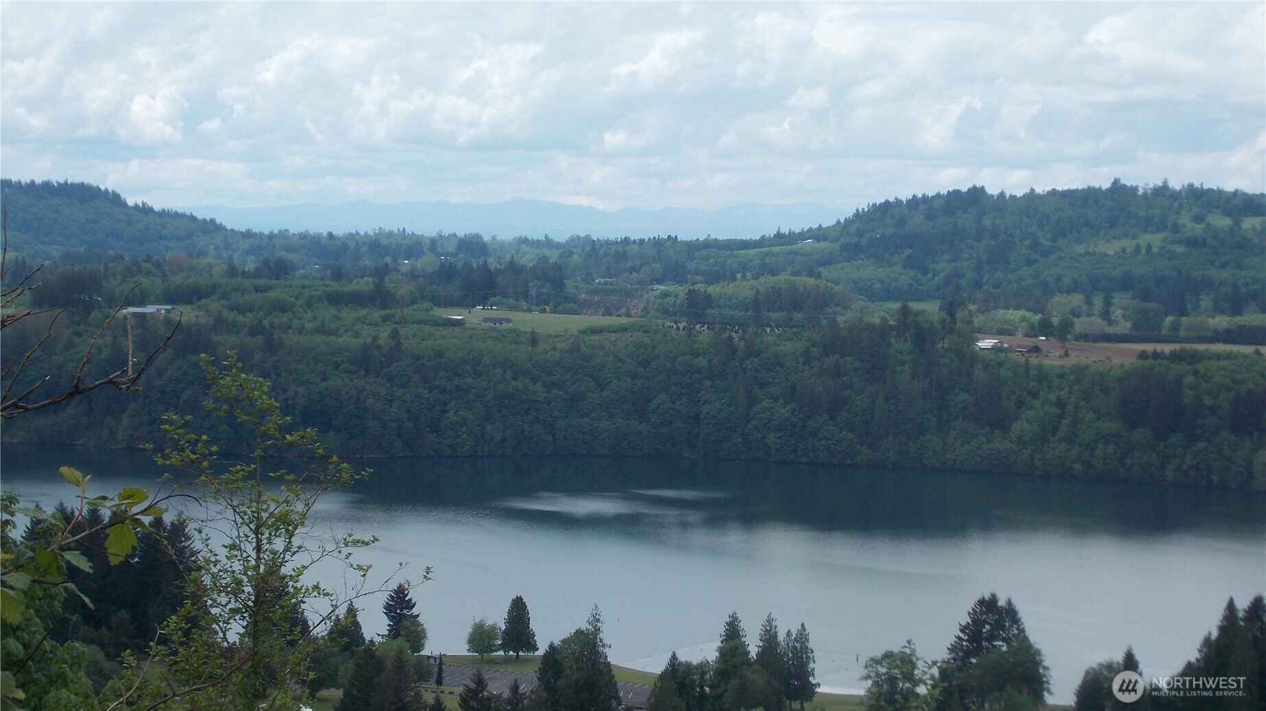 421 Young Road , Mossyrock, WA 98564