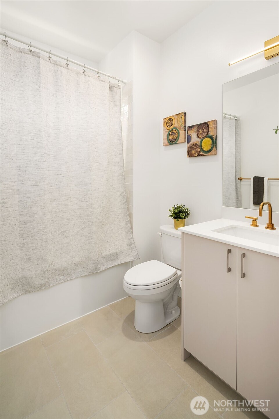 18513 104th Avenue NE #D(4), Bothell, WA 98011