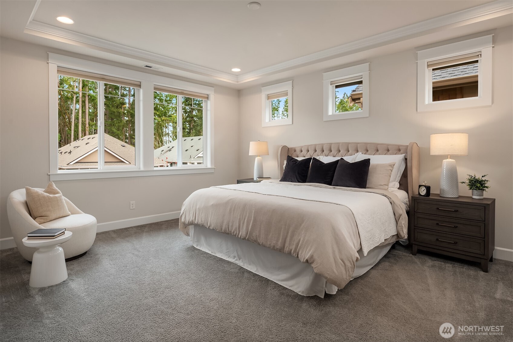 474 5th Avenue NE, Issaquah, WA 98029