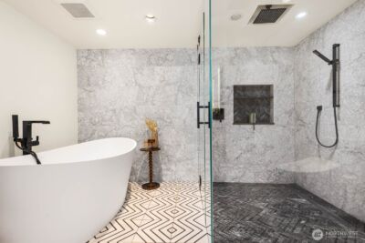 11753 Lakeside Avenue NE, Seattle, WA 98125 - Photo 14