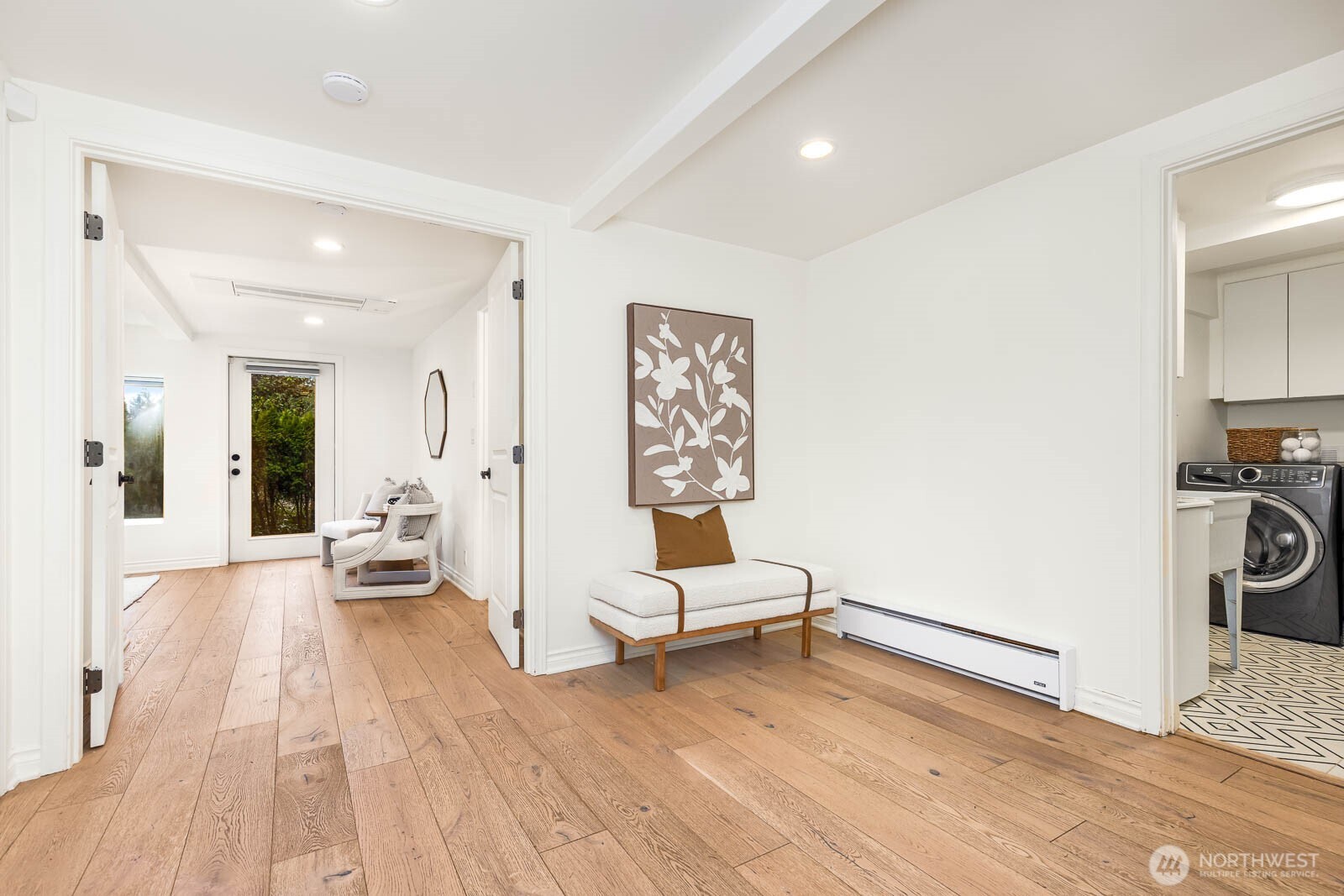 11753 Lakeside Avenue NE, Seattle, WA 98125