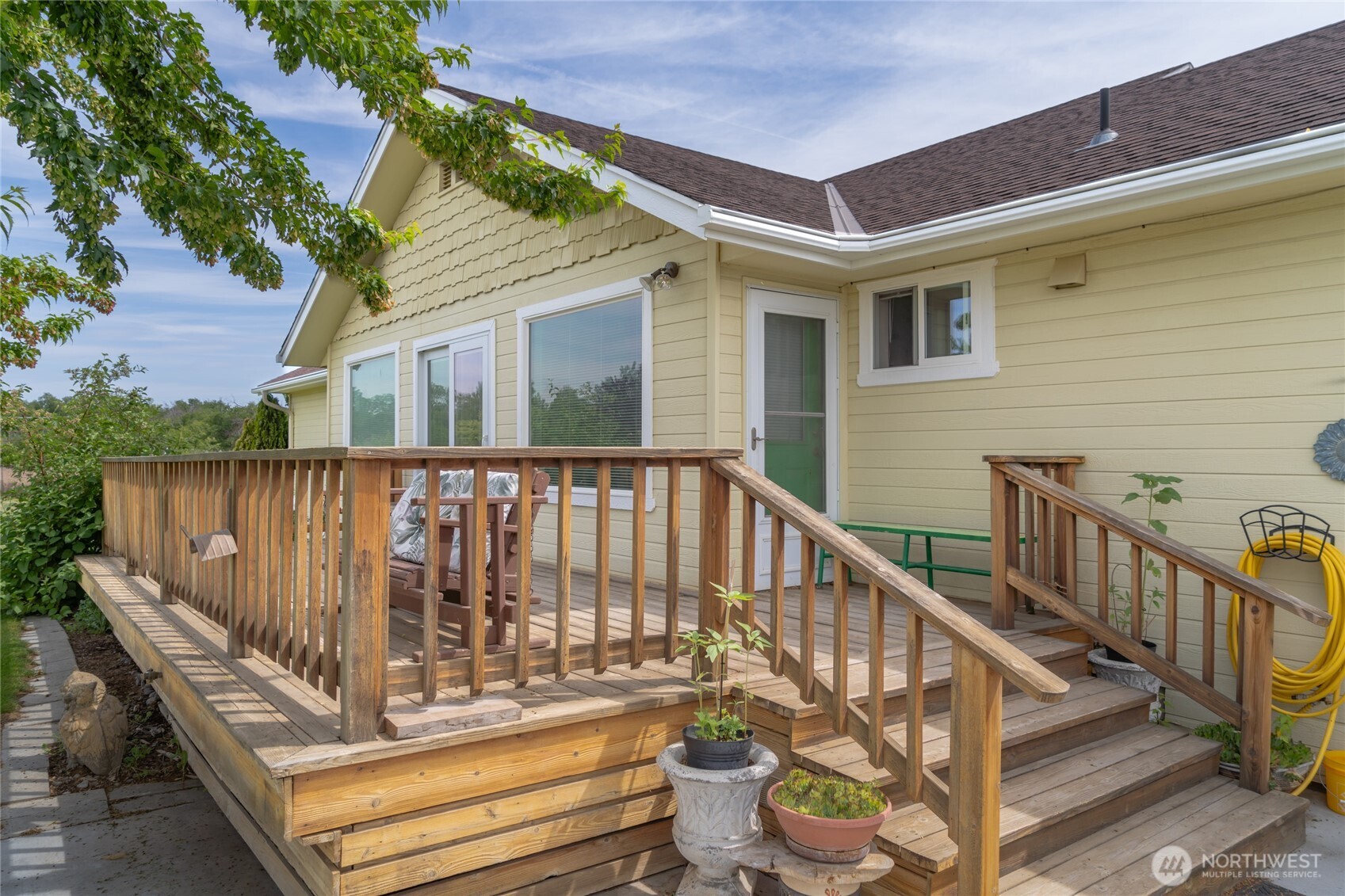 19627 Road A NE, Soap Lake, WA 98851