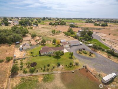 19627 Road A NE, Soap Lake, WA 98851 - Photo 3
