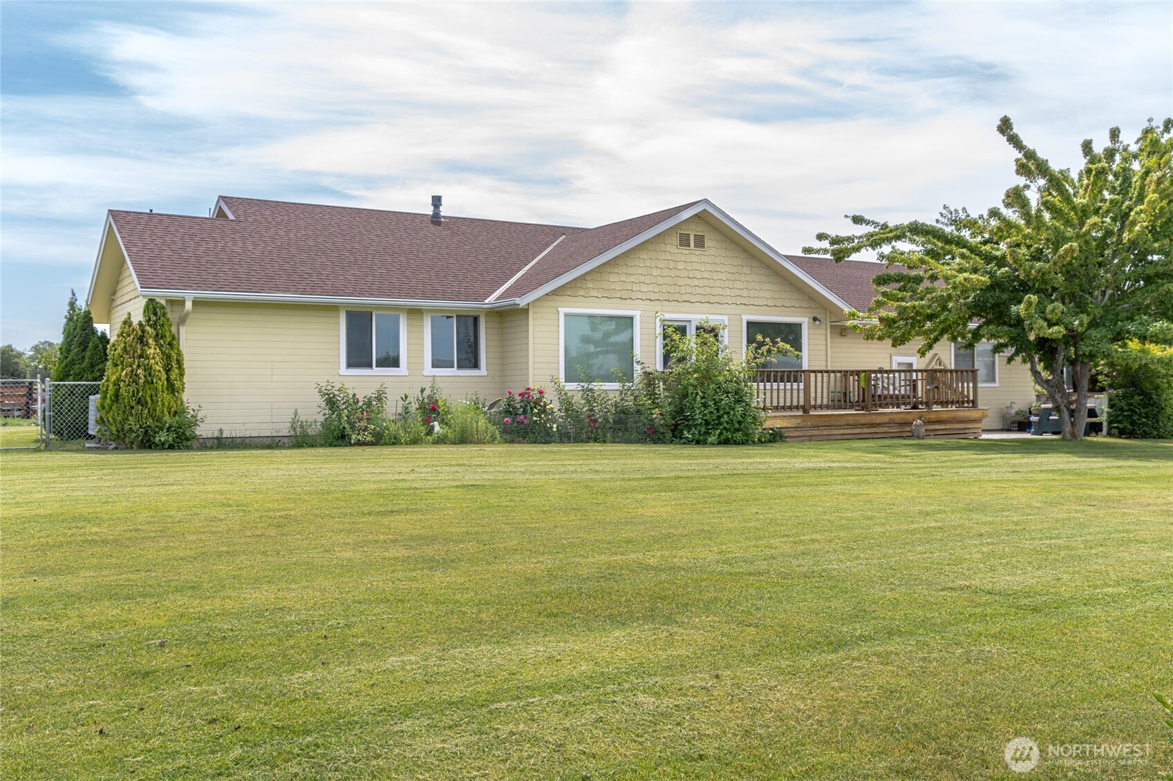 19627 Road A NE, Soap Lake, WA 98851