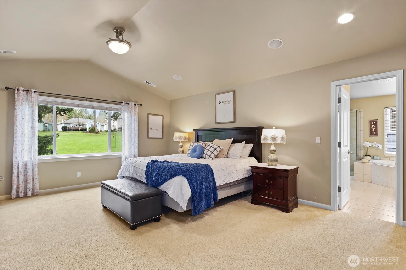 18505 Hawksview Drive , Arlington, WA 98223