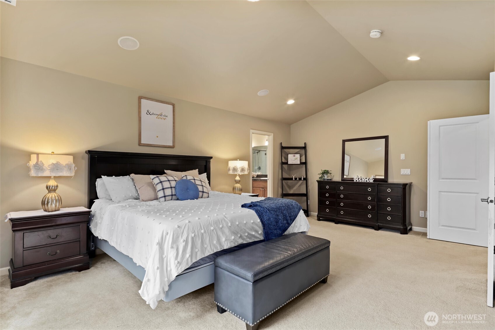 18505 Hawksview Drive , Arlington, WA 98223