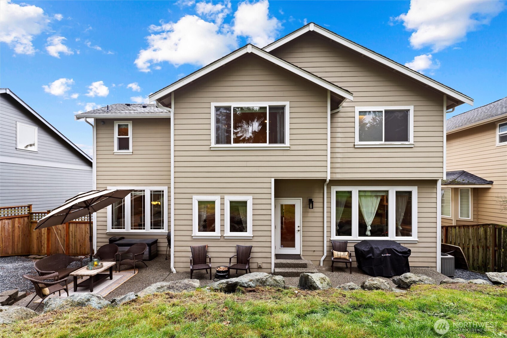 18505 Hawksview Drive , Arlington, WA 98223