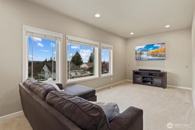 18505 Hawksview Drive , Arlington, WA 98223 - Photo 7
