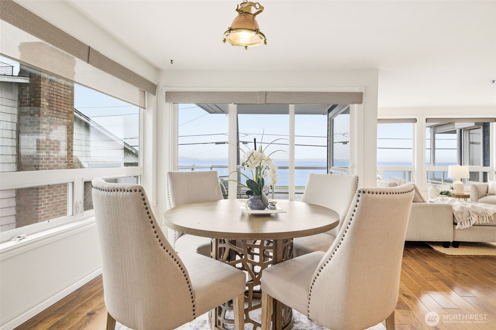 1600 Alki Avenue SW #202, Seattle, WA 98116