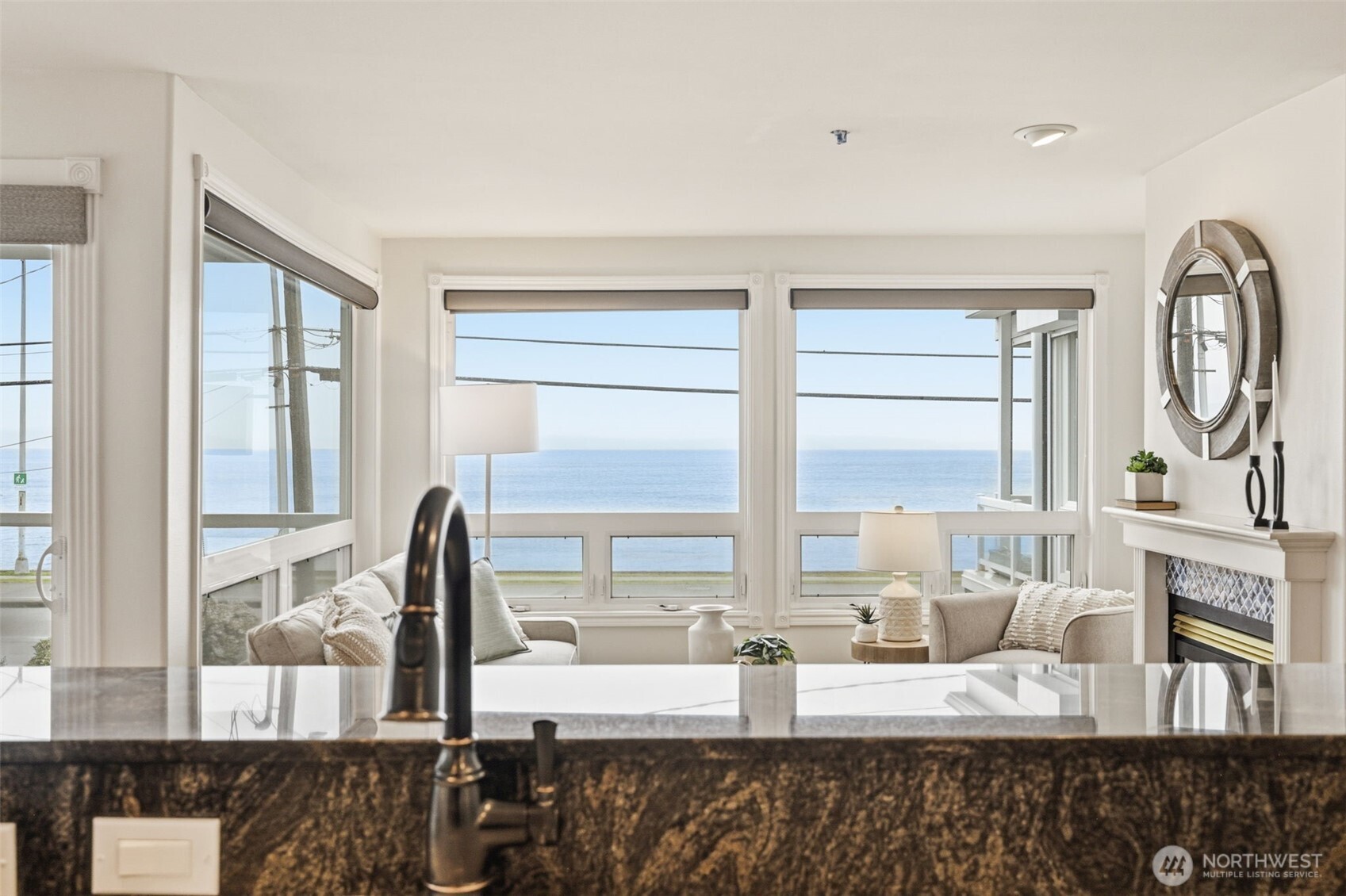 1600 Alki Avenue SW #202, Seattle, WA 98116