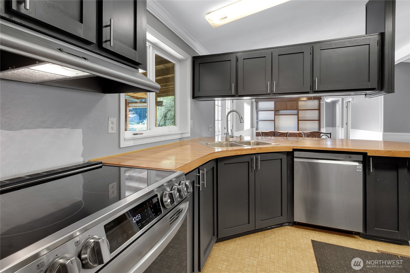 31421 62nd Avenue Ct S, Roy, WA 98580