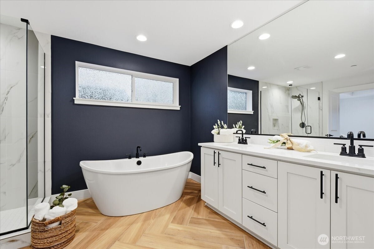 5457 N 91st Avenue , Camas, WA 98607