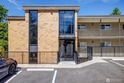 3814 11th Avenue W #Apt 23, Seattle, WA 98119