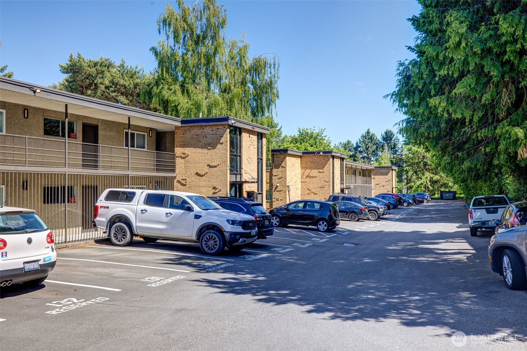 3814 11th Avenue W #Apt 23, Seattle, WA 98119