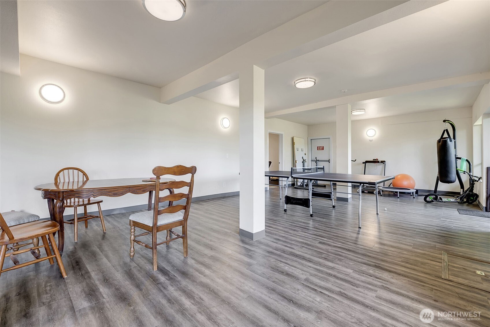 3814 11th Avenue W #Apt 23, Seattle, WA 98119