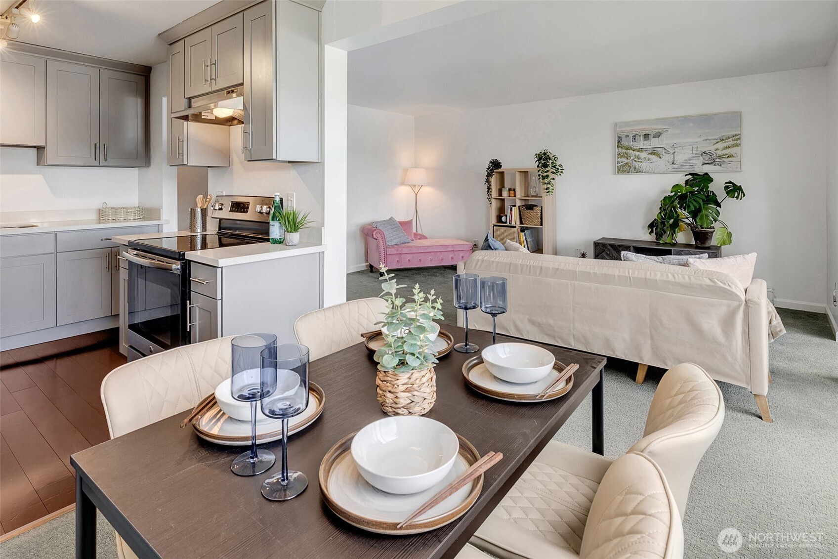 3814 11th Avenue W #Apt 23, Seattle, WA 98119