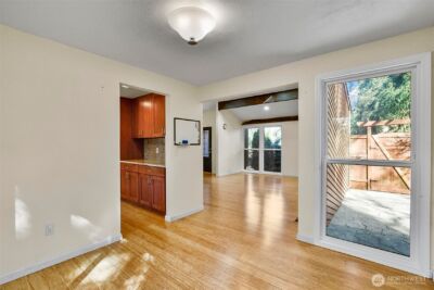 13009 SE 49th Street , Bellevue, WA 98006 - Photo 12