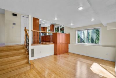 13009 SE 49th Street , Bellevue, WA 98006 - Photo 15