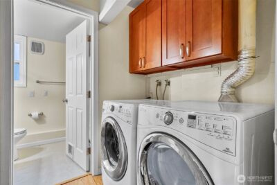 13009 SE 49th Street , Bellevue, WA 98006 - Photo 19