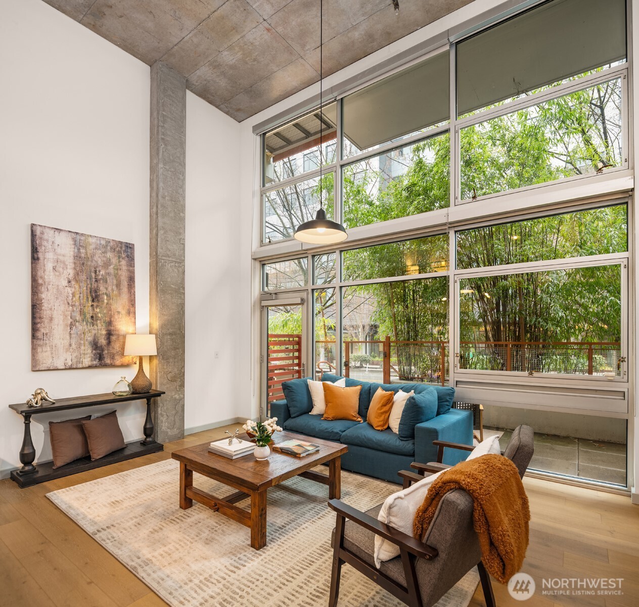 401 9th Avenue N #102, Seattle, WA 98109