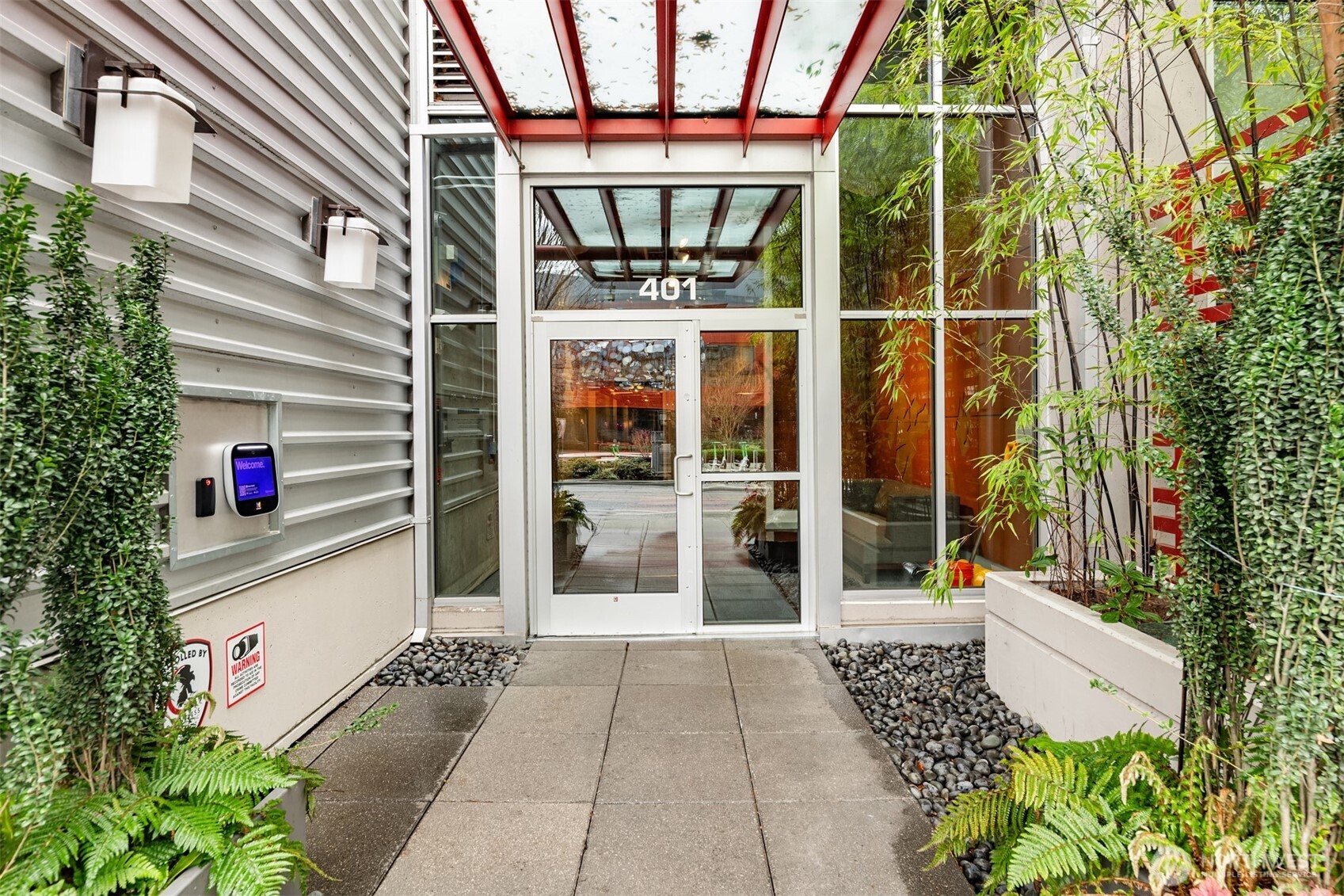 401 9th Avenue N #102, Seattle, WA 98109