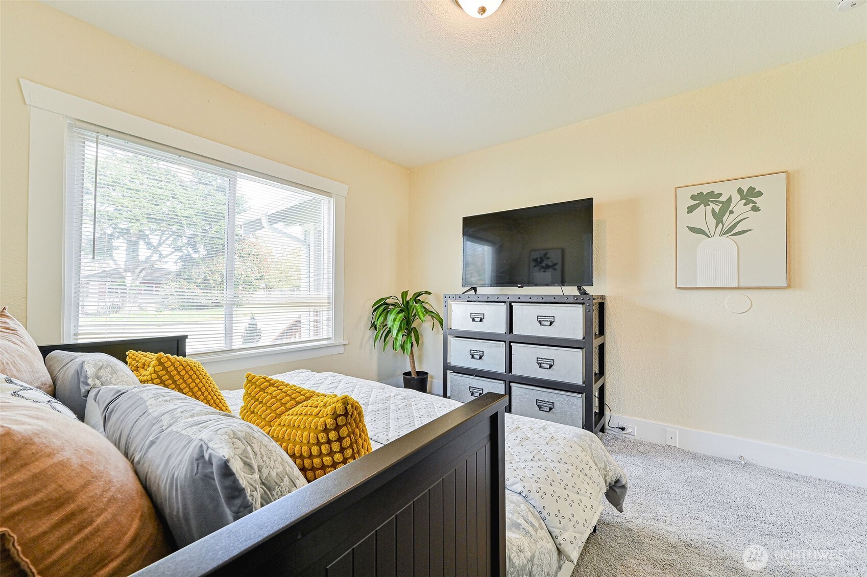 420 E 46th Street , Tacoma, WA 98404-1307