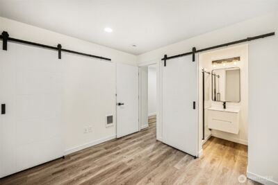 7776 Highland Park Way SW #B, Seattle, WA 98106 - Photo 4