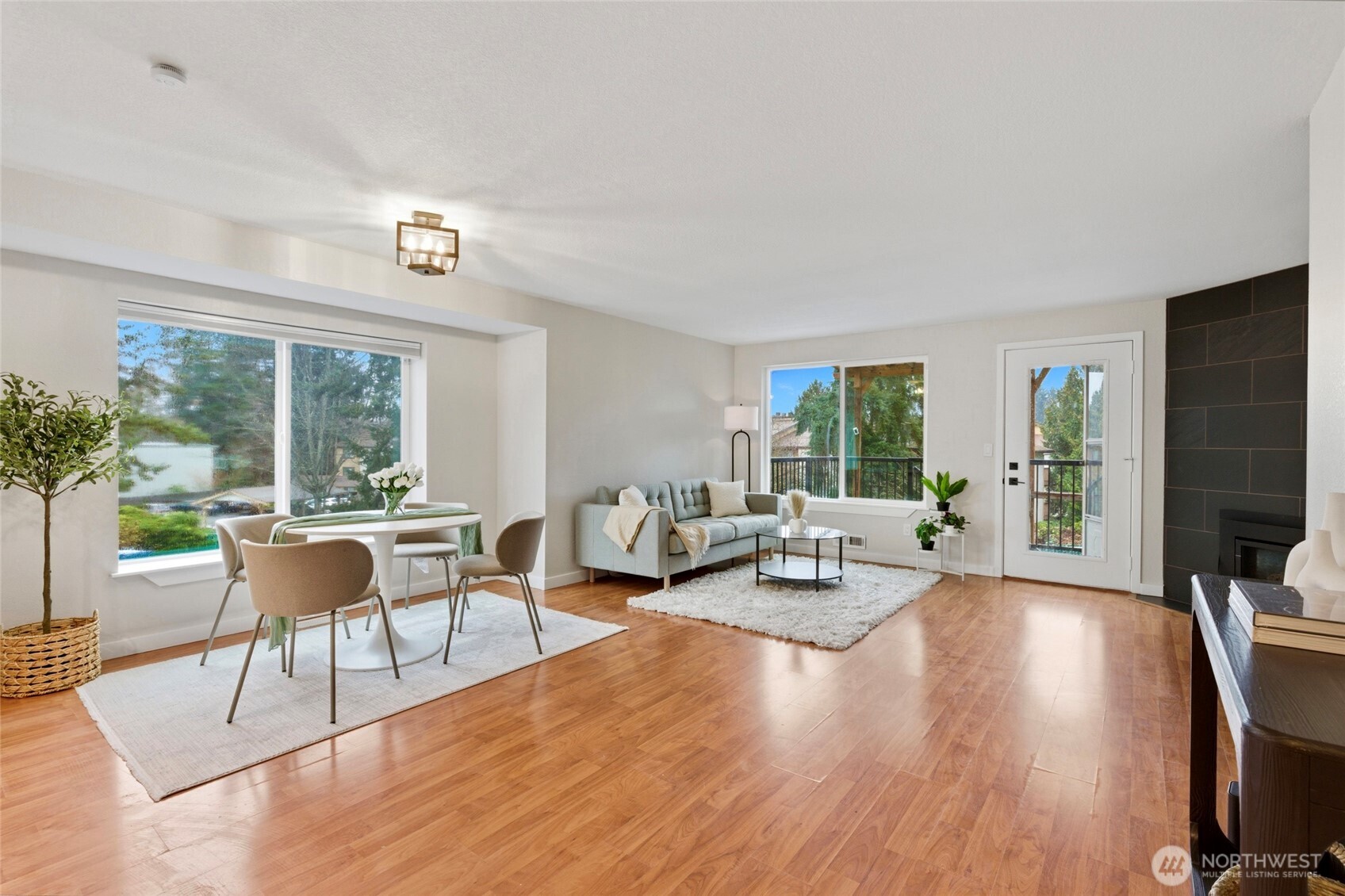 925 S 310th Place , Federal Way, WA 98003-4799