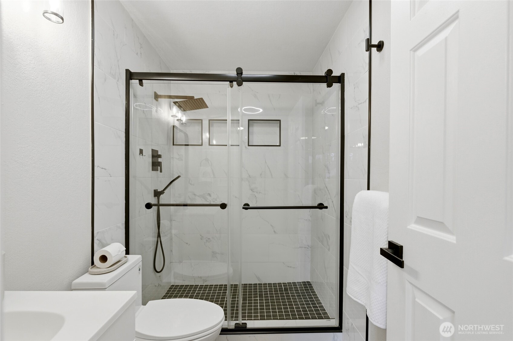 925 S 310th Place , Federal Way, WA 98003-4799