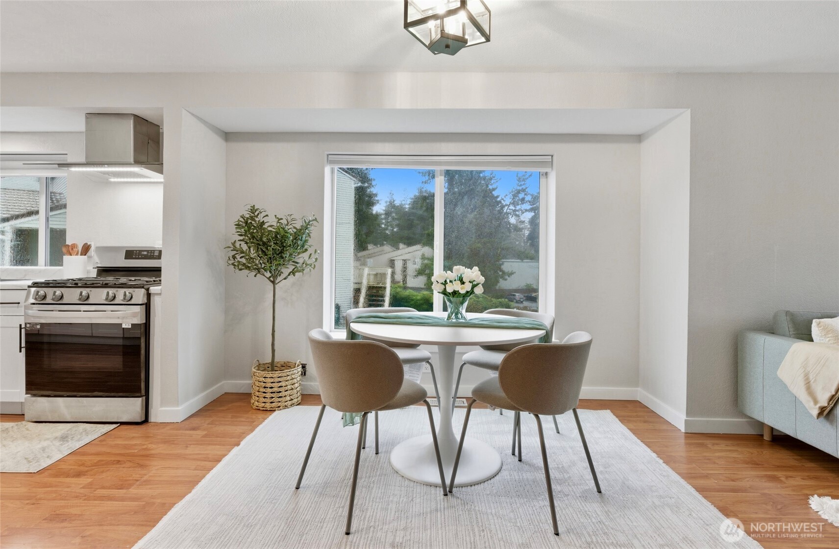 925 S 310th Place , Federal Way, WA 98003-4799