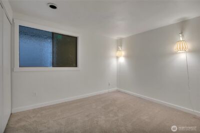 2253 Gilman Drive W #105, Seattle, WA 98119 - Photo 11