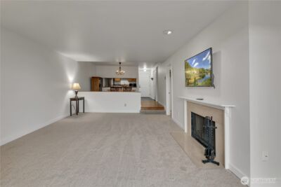 2253 Gilman Drive W #105, Seattle, WA 98119 - Photo 20