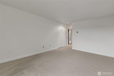 2253 Gilman Drive W #105, Seattle, WA 98119 - Photo 26