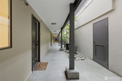 2253 Gilman Drive W #105, Seattle, WA 98119 - Photo 33