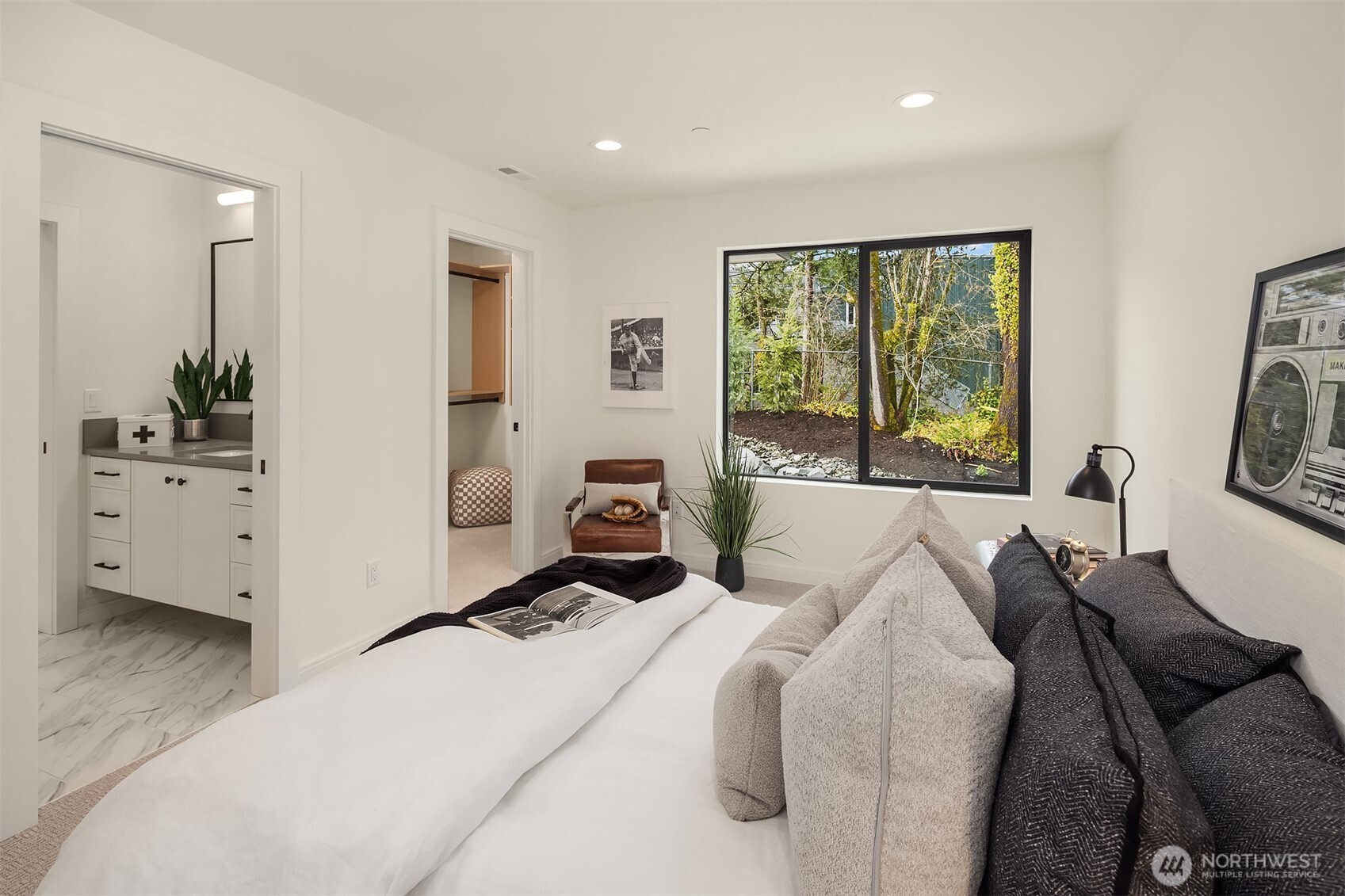 11315 113th Place NE, Kirkland, WA 98033