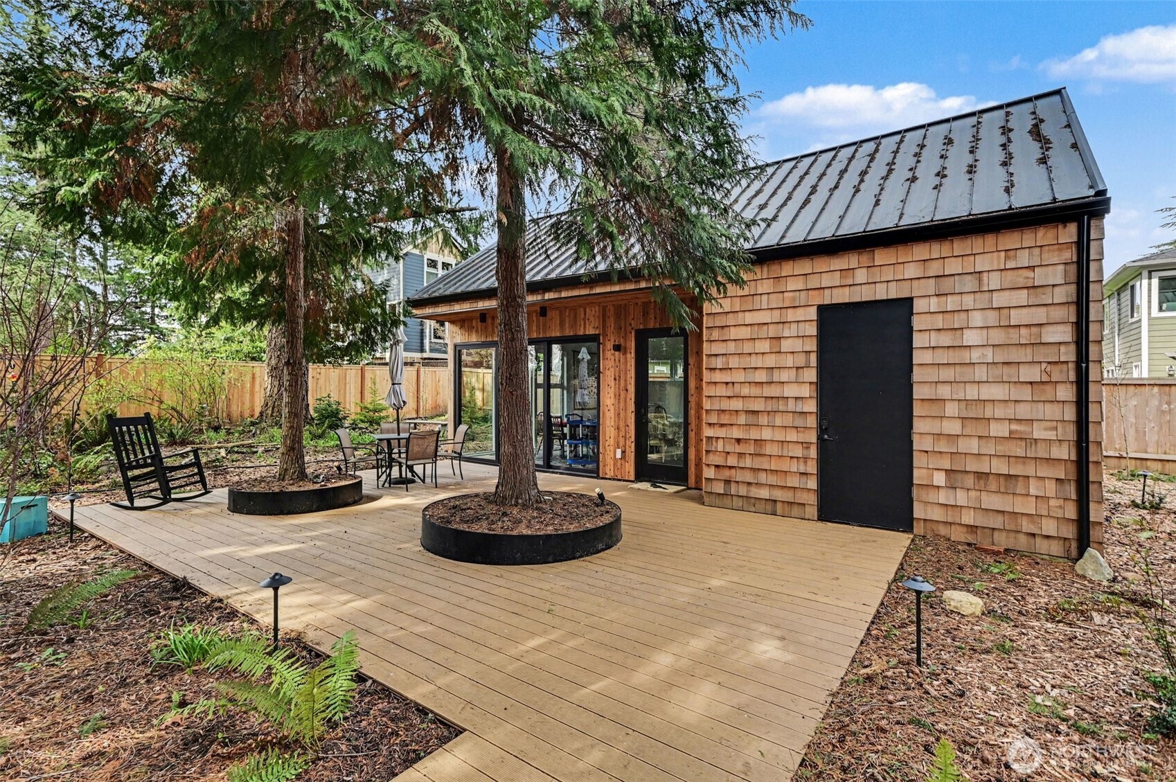 11725 Meridian Avenue N #4, Seattle, WA 98133