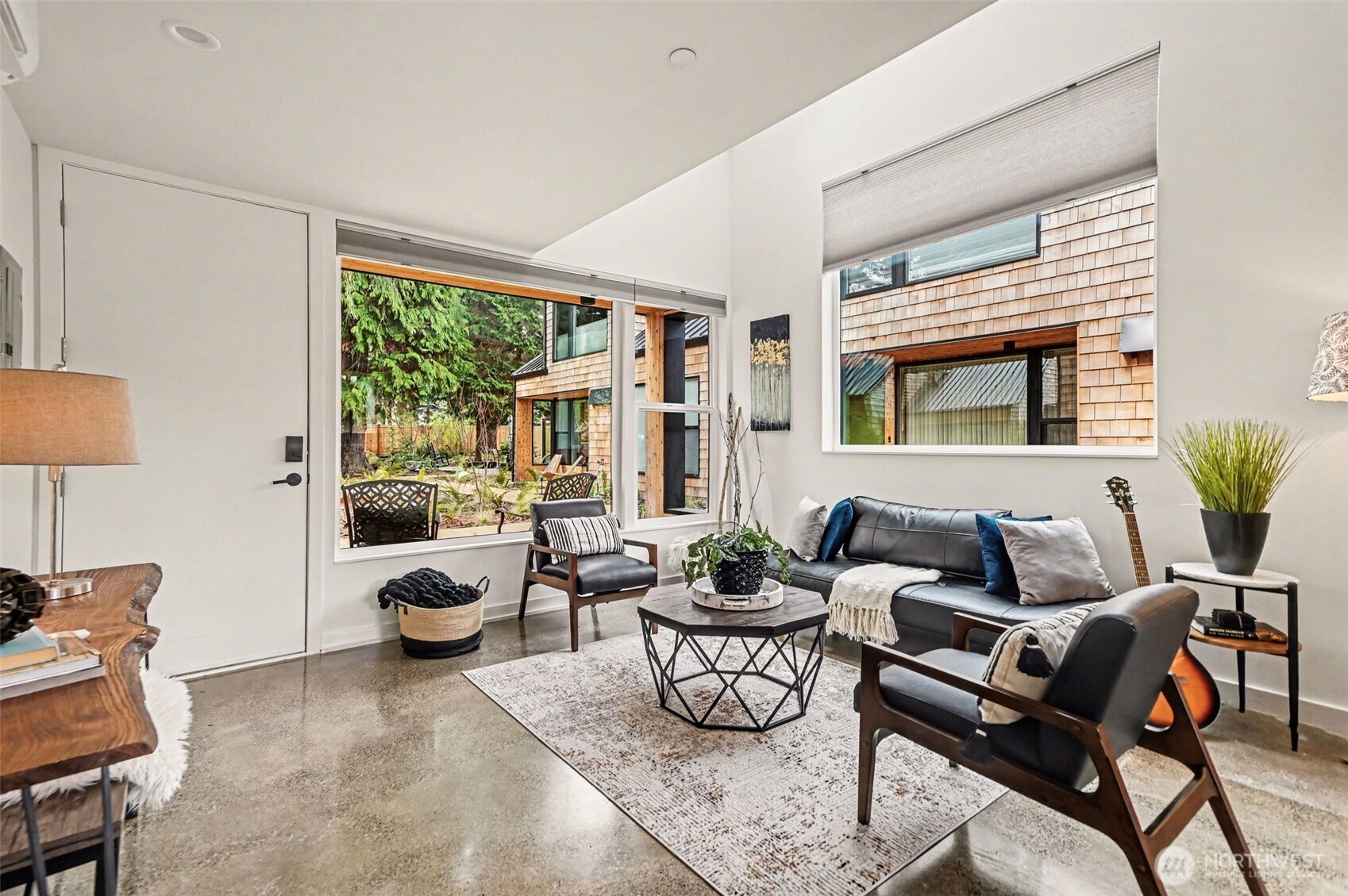 11725 Meridian Avenue N #4, Seattle, WA 98133