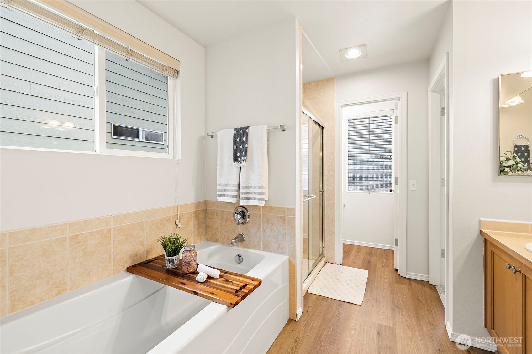 28113 150th Place SE, Kent, WA 98042