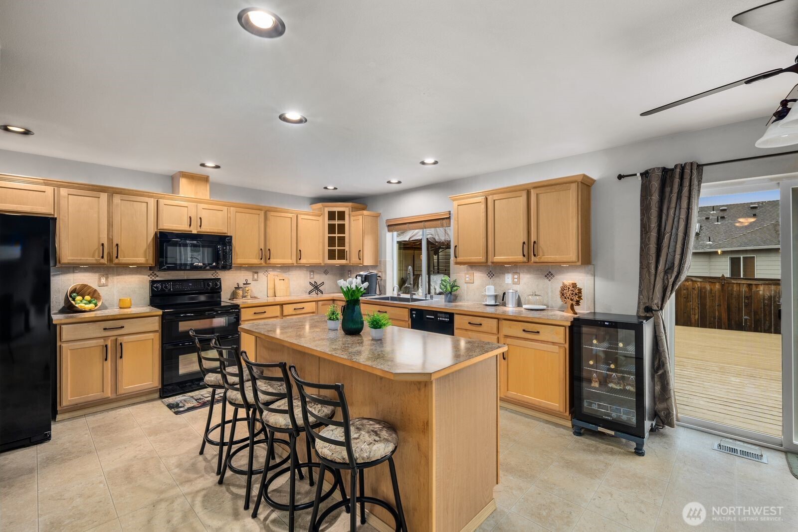 5915 121st Street SE, Snohomish, WA 98296