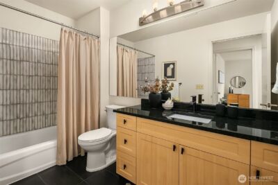 2717 Western Avenue #638, Seattle, WA 98121 - Photo 16