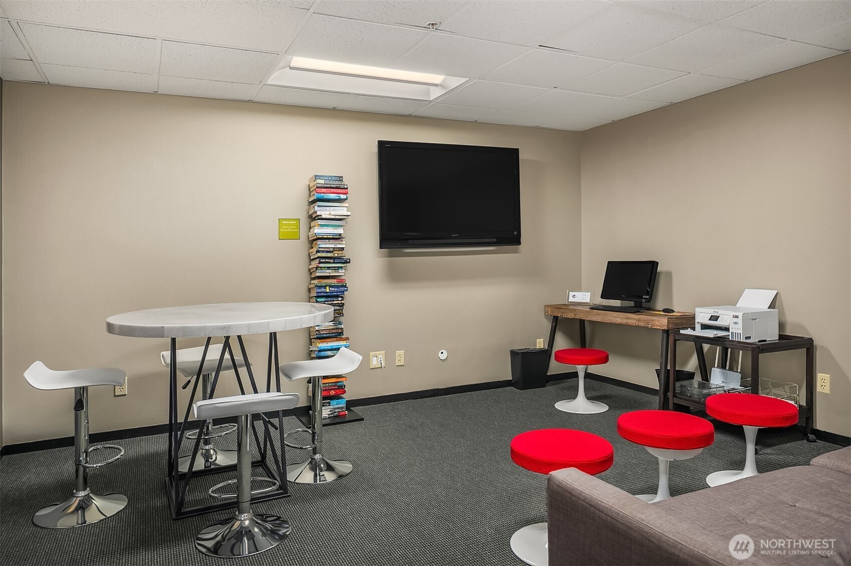 2717 Western Avenue #638, Seattle, WA 98121