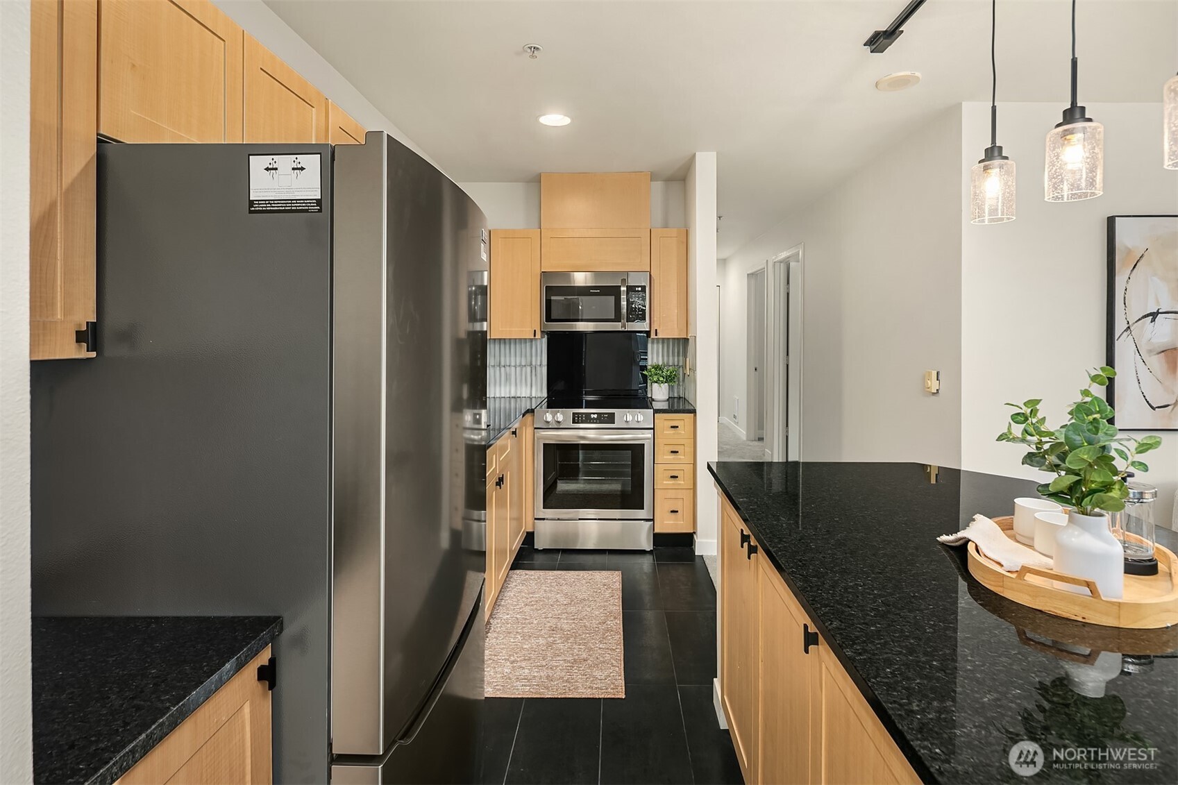 2717 Western Avenue #638, Seattle, WA 98121