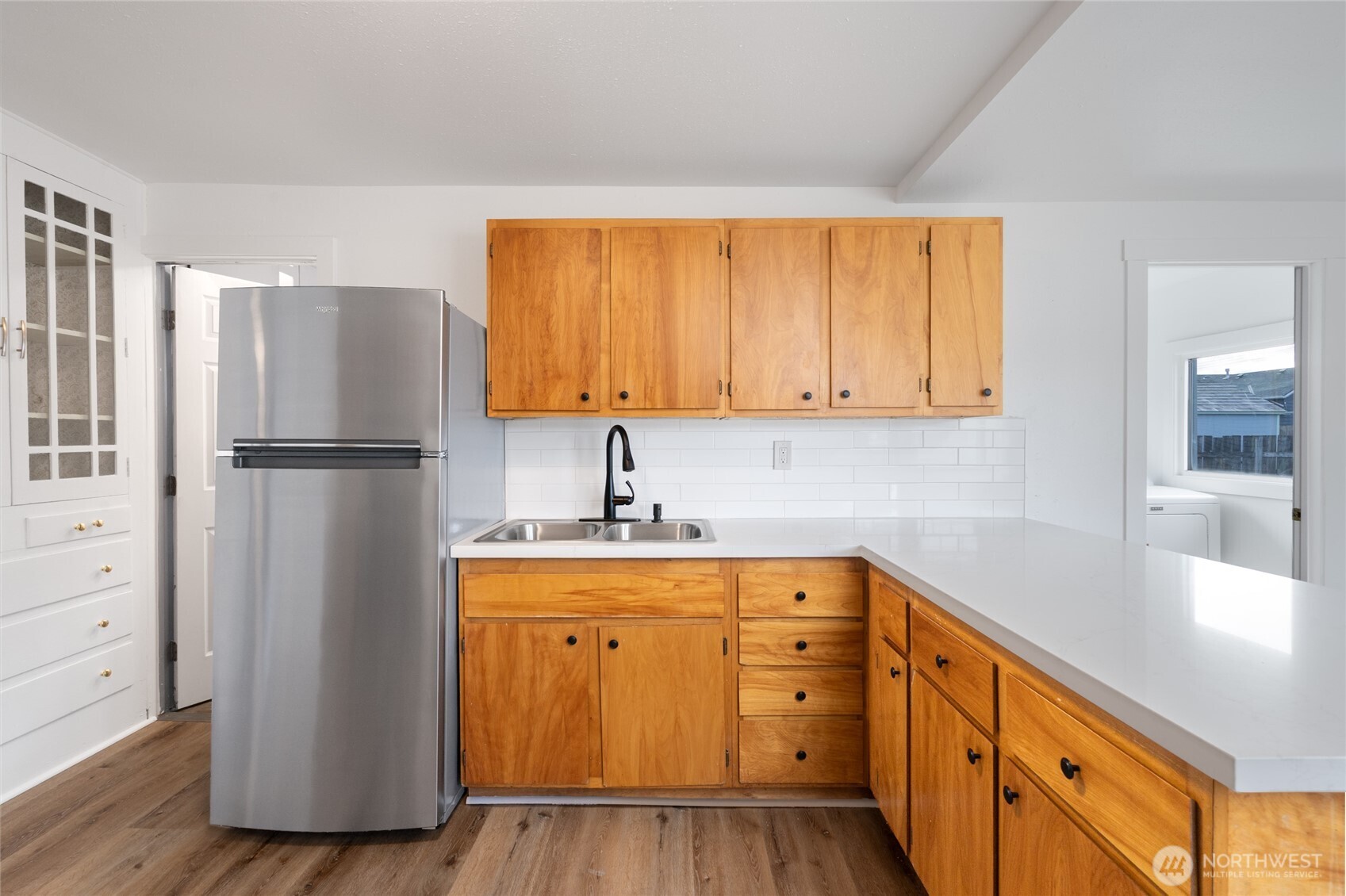 1016 E Orange Avenue , Burlington, WA 98233